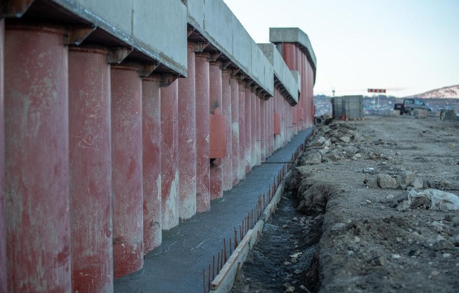 betonowanie dużej powierzchni przemysłowej przy użyciu pompy